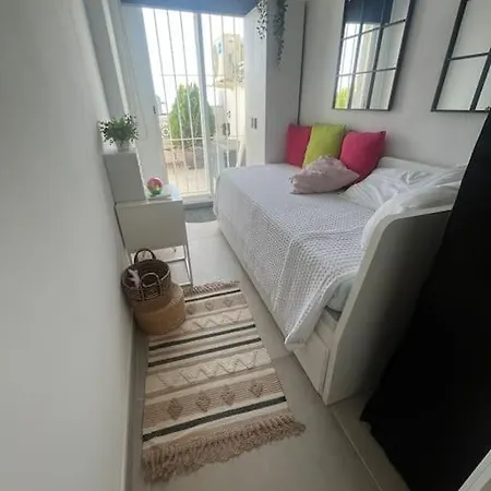 Duplex Entre Y Marbella 에스테포나